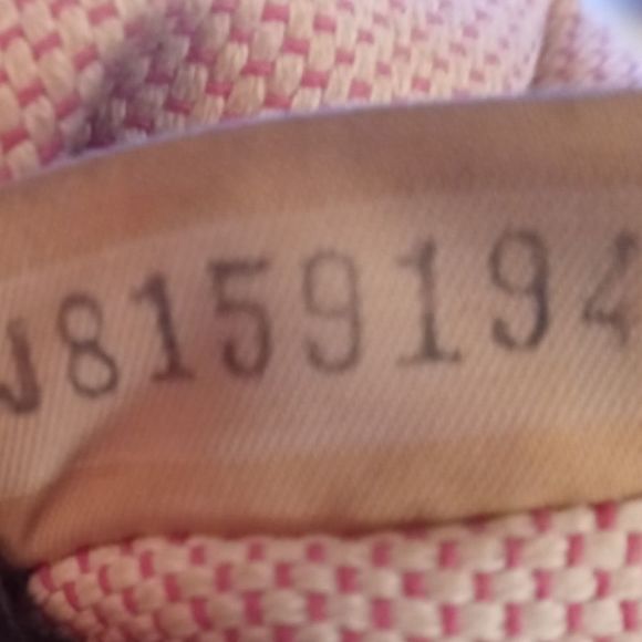 Dooney & Bourke❤Tote Shoulder Bag Black Patent Leather Gorgeous Bag - Picture 11 of 11